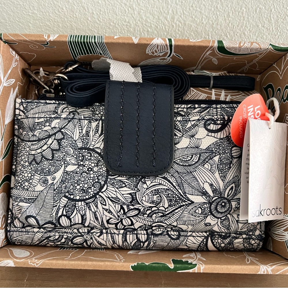 Sakroots Olympic Smartphone Crossbody/Clutch